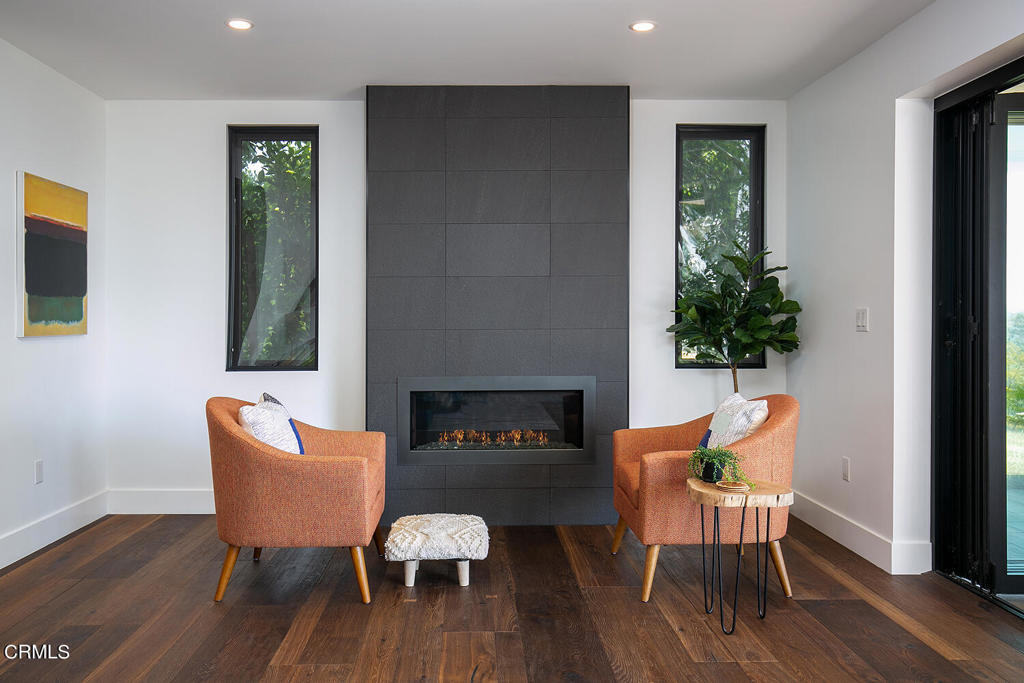 2149 Estes Road Los Angeles, CA 90041 - Photo 7 of 37 2149 Estes Road Living Room