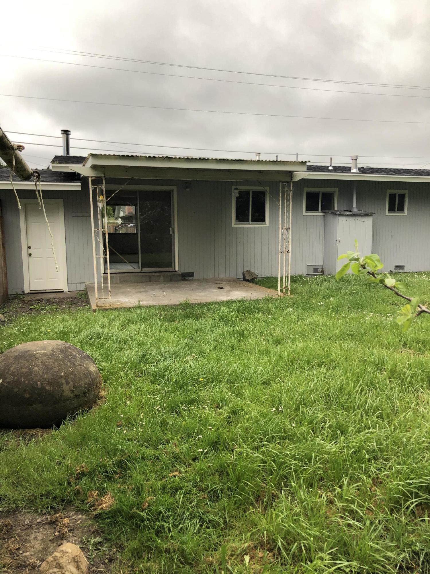 1033 Riverside Drive Rio Dell, CA 95562 - Photo 12 of 13