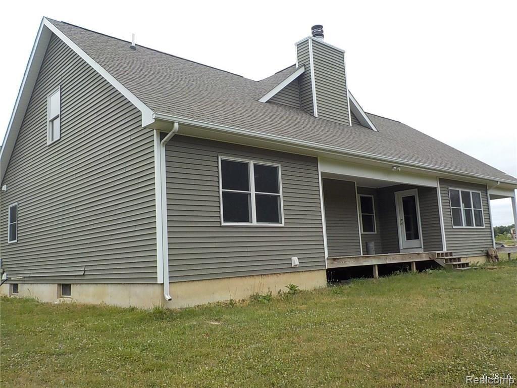 14184 McCaslin Lake Road Linden, MI 48451 - Photo 2 of 29 DSCN8924.JPG