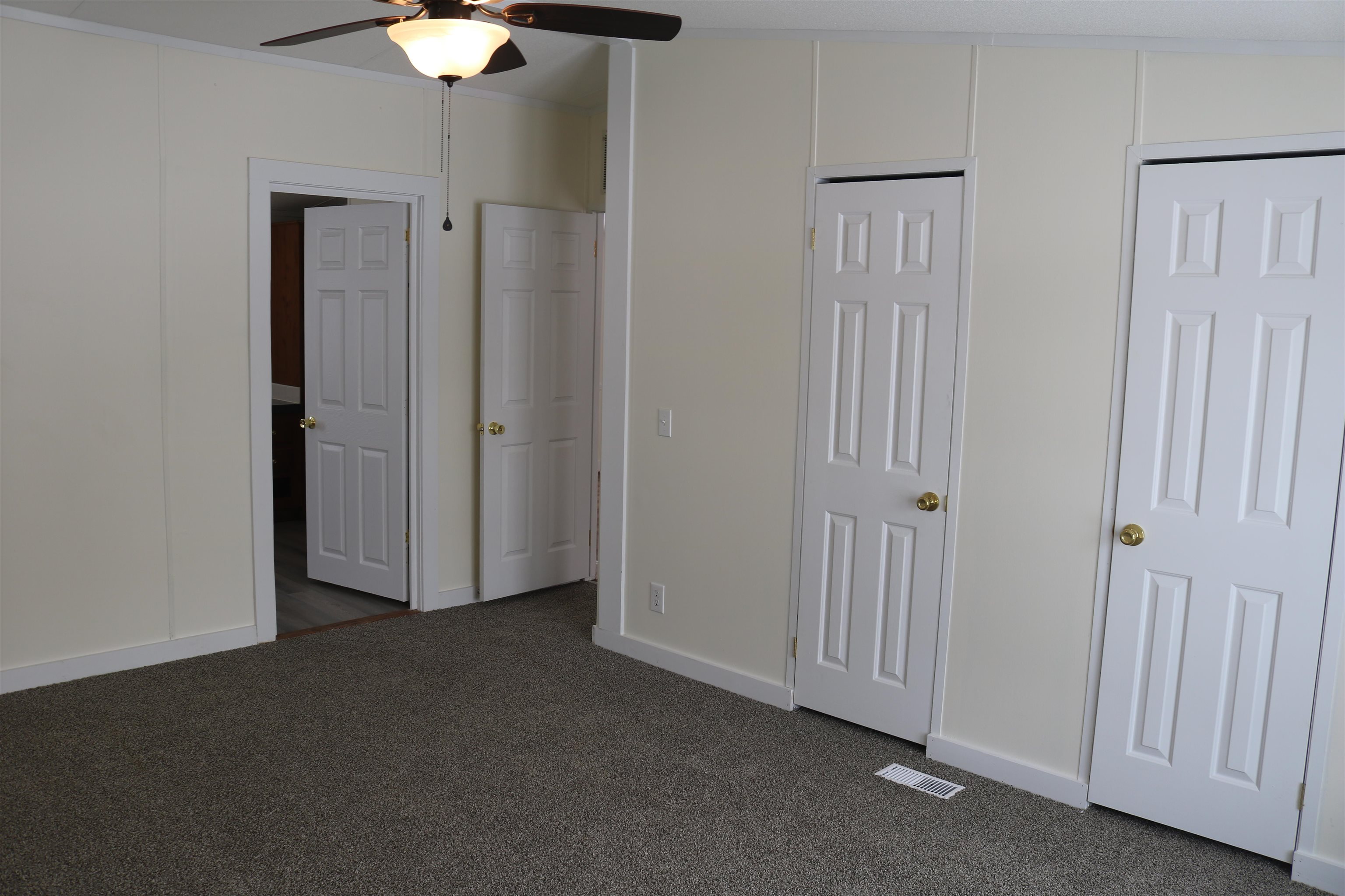 1056 Swamp Road Sheldon, VT 05450 - Photo 23 of 34