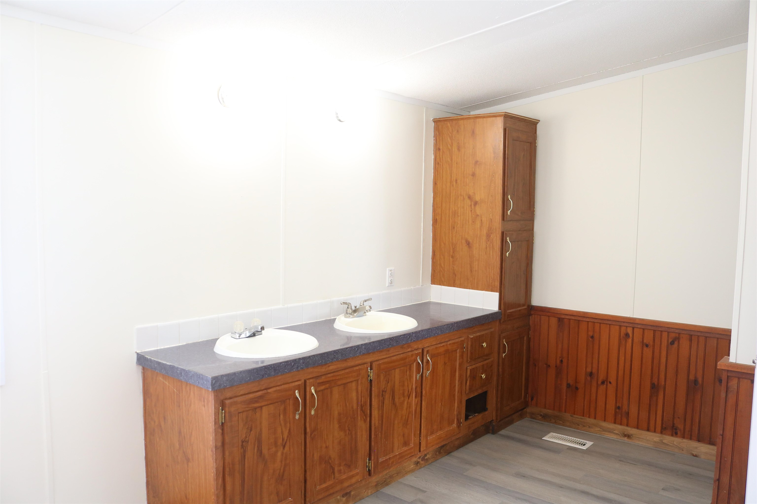 1056 Swamp Road Sheldon, VT 05450 - Photo 26 of 34