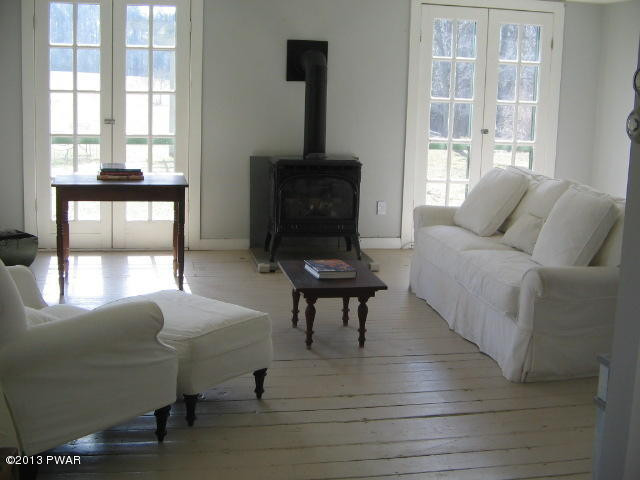 541 Calkins Road Milanville, PA 18443 - Photo 12 of 42