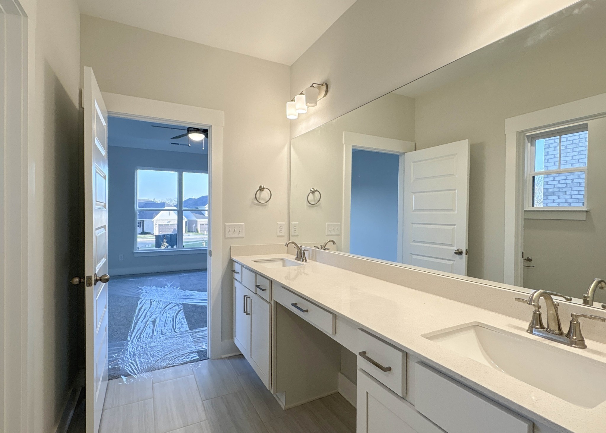 314 Booker Drive Gallatin, TN 37066 - Photo 19 of 30 a bathroom with a sink and a mirror