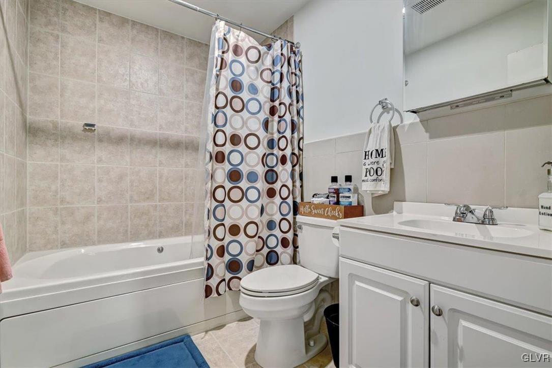 1676 Cotswald Road Tobyhanna, PA 18466 - Photo 28 of 43