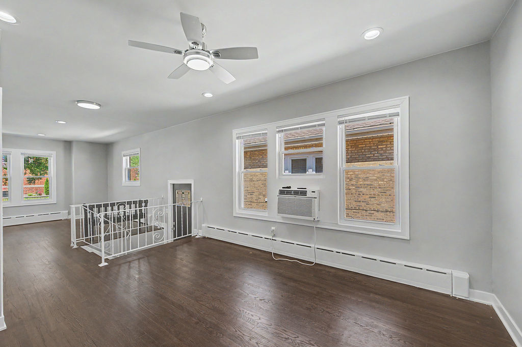 4945 West Addison Street Chicago, IL 60641 - Photo 17 of 47