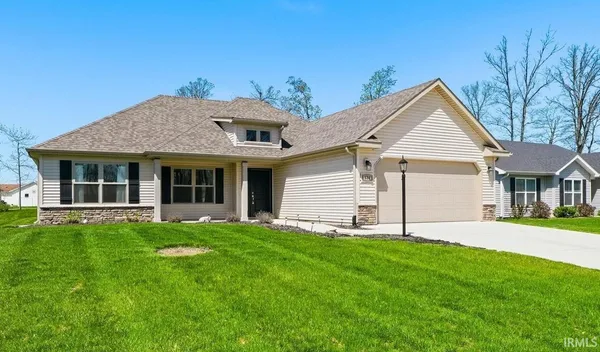 $299,000 | 684 Cottonwood Court, Columbia City, IN 46725