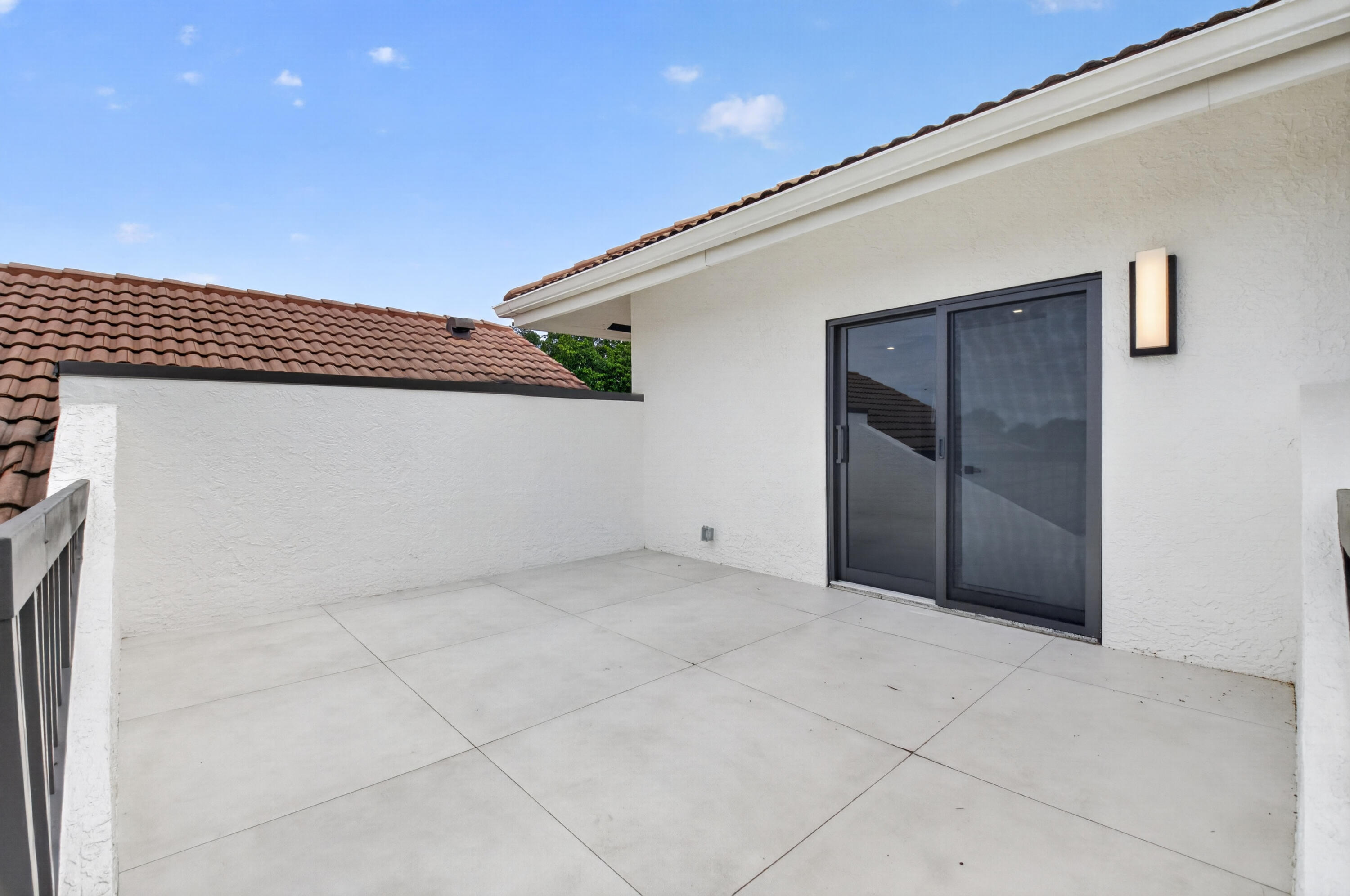 19221 Sabal Lake Drive, Unit 5124 Boca Raton, FL 33434 - Photo 42 of 98 Upstairs Patio