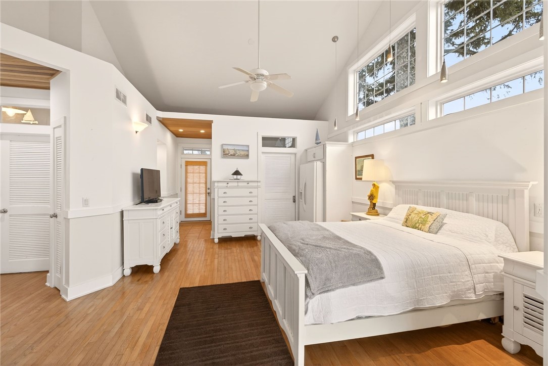 4139 Lake Road Williamson, NY 14589 - Photo 16 of 48 Top floor 2 BD unit