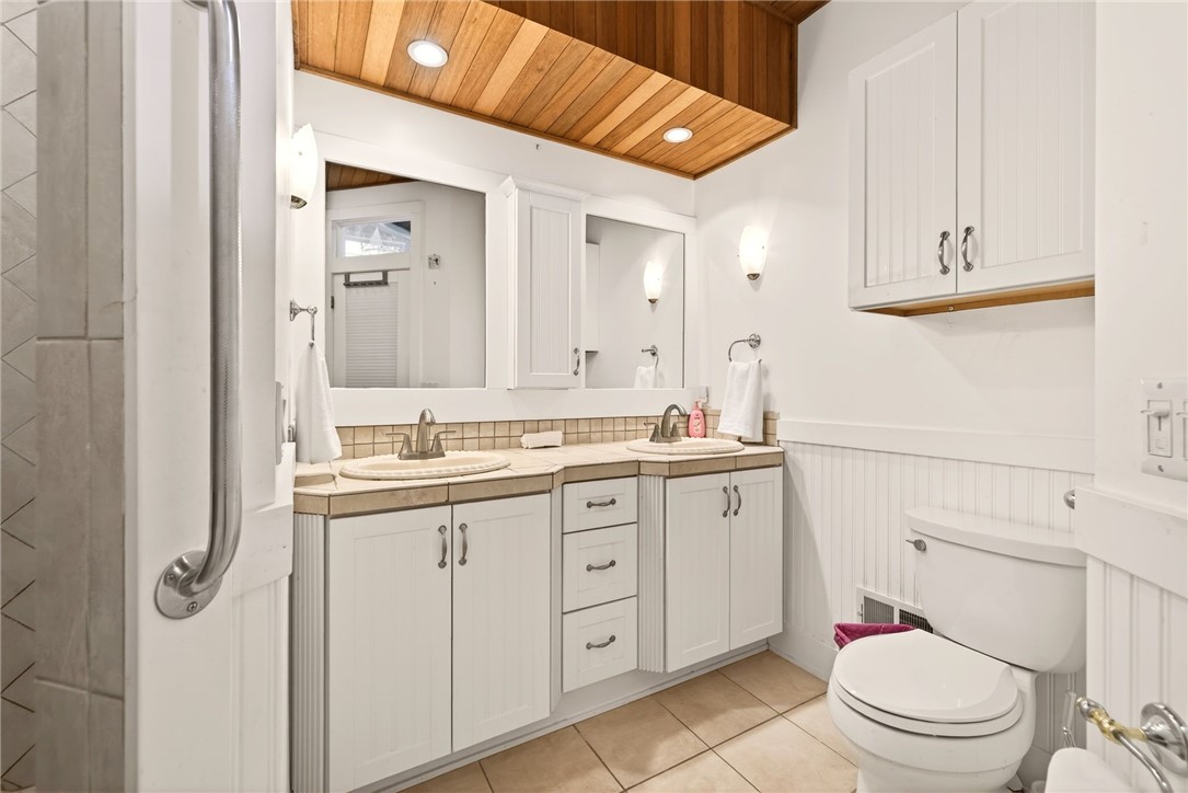 4139 Lake Road Williamson, NY 14589 - Photo 18 of 48 Top floor 2 BD unit