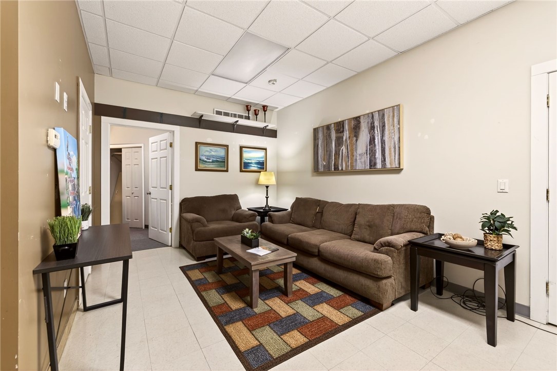 4139 Lake Road Williamson, NY 14589 - Photo 28 of 48 Ground floor 1 BD unit