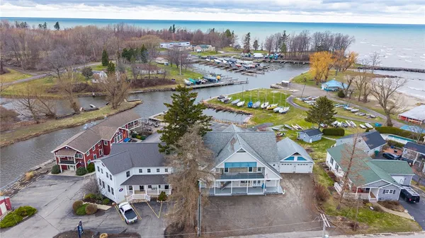 $599,900 | 4139 Lake Road, Williamson, NY 14589