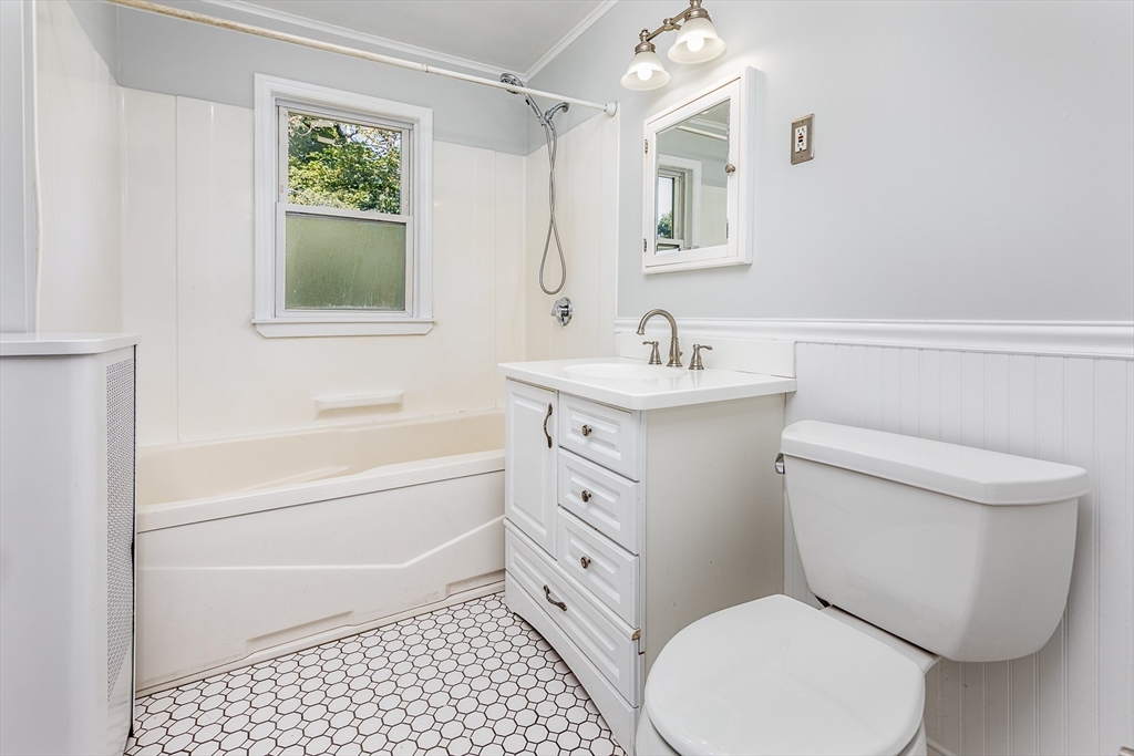 46 Burpee Road, Unit 2 Swampscott, MA 01907 - Photo 16 of 18