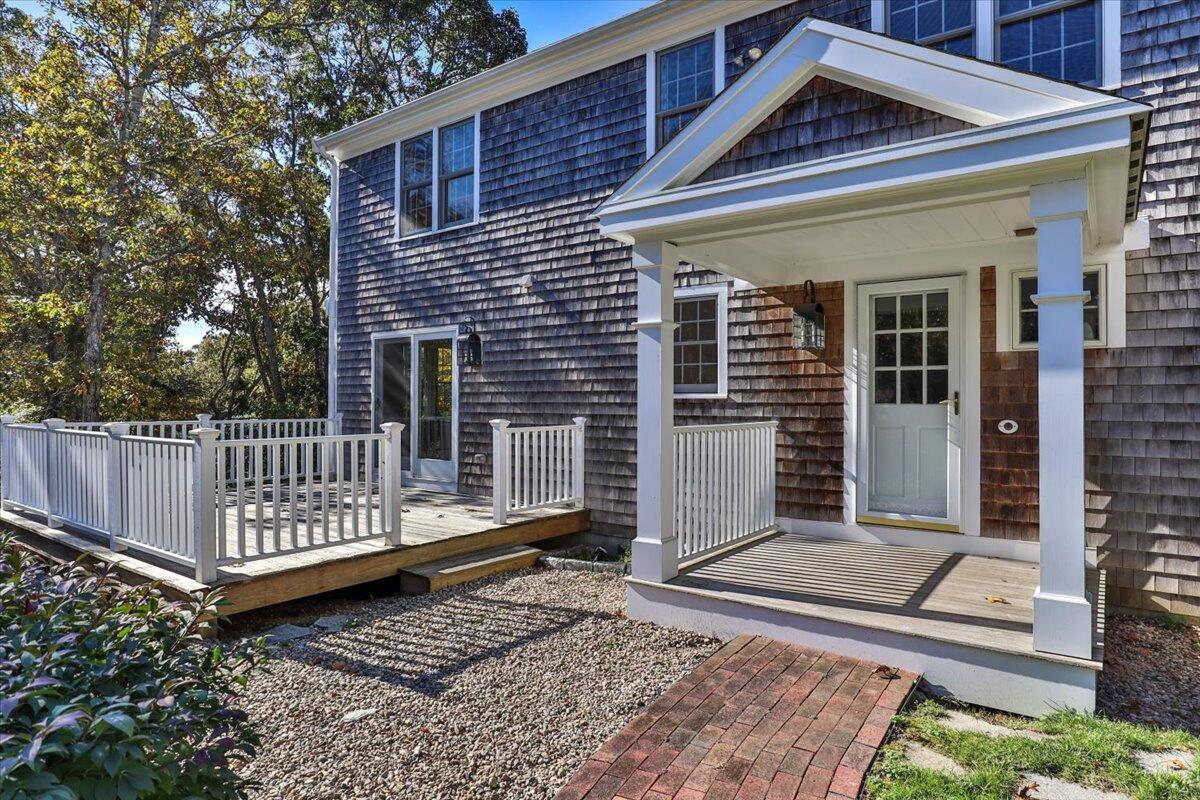 102 Gorham Road Harwich Port, MA 02646 - Photo 5 of 64 58-102Gor-158