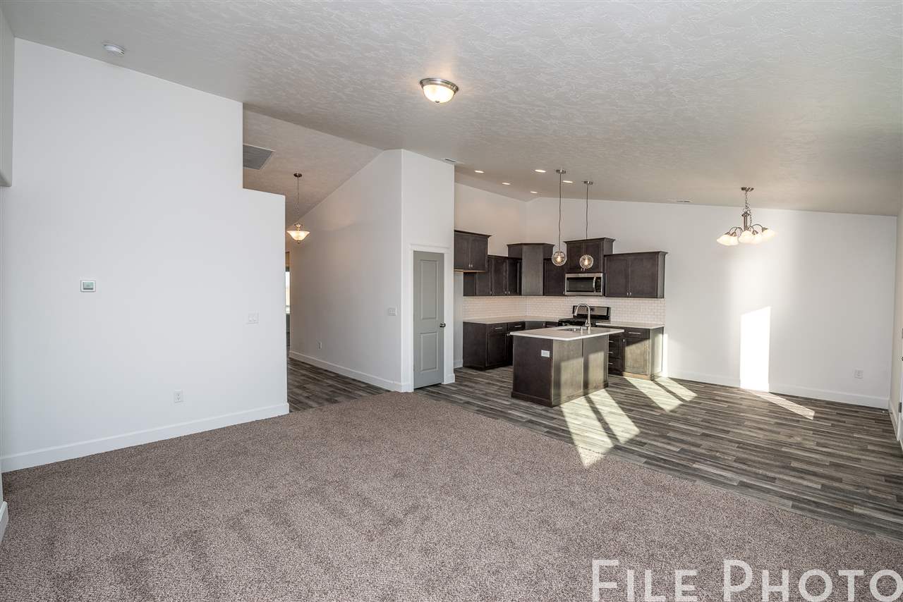 6624 Chumani Road Cheney, WA 99004 - Photo 6 of 20