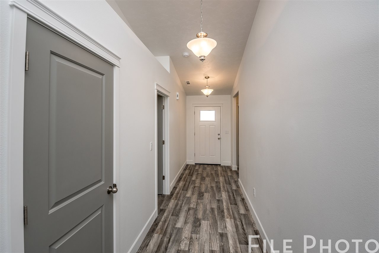 6624 Chumani Road Cheney, WA 99004 - Photo 7 of 20