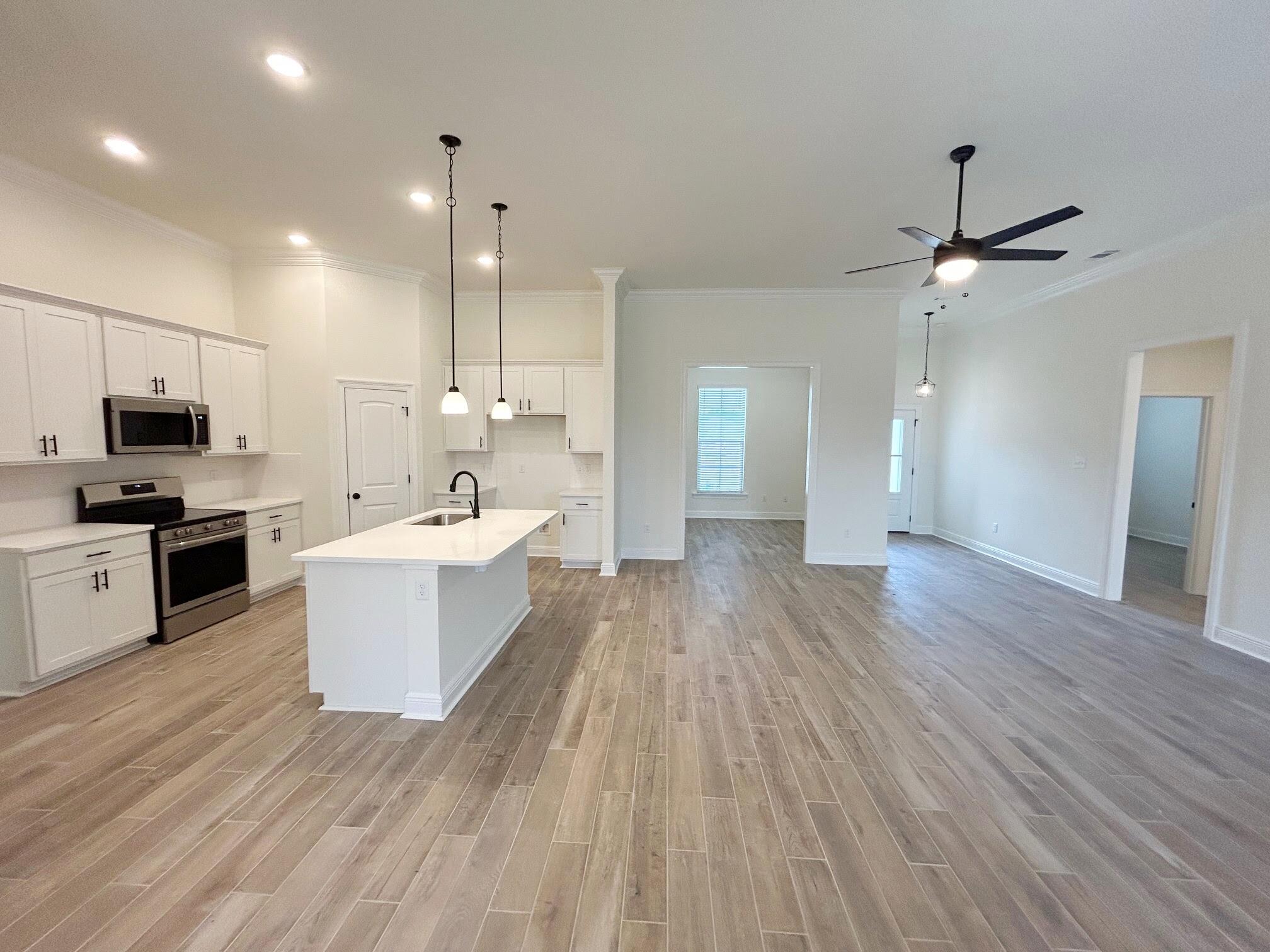 65 Lumen Loop Freeport, FL 32439 - Photo 3 of 17 image014
