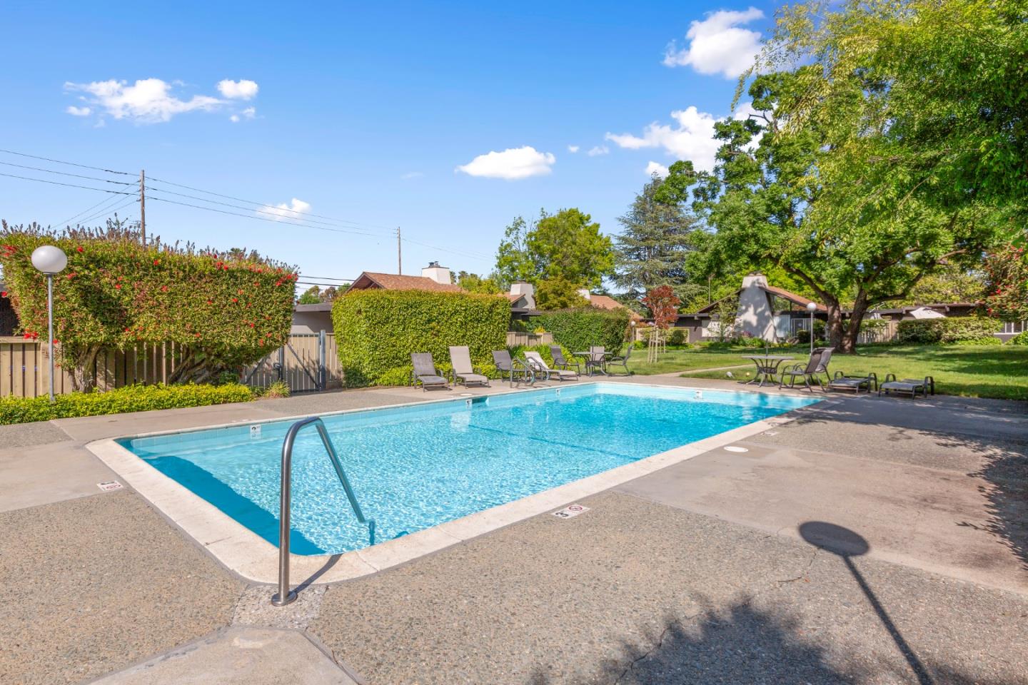 8 Cassandra Way Mountain View, CA 94043 - Photo 35 of 35