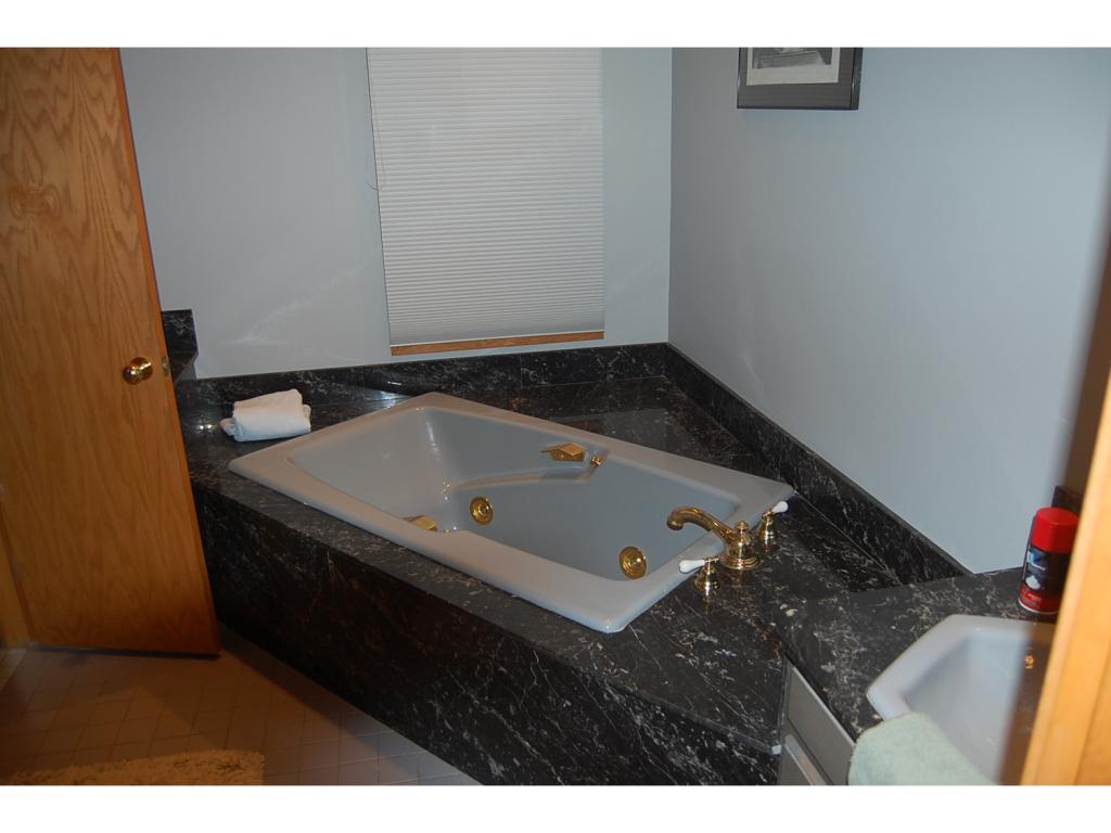 637 Old Ridge Road Winhall, VT 05340 - Photo 8 of 15