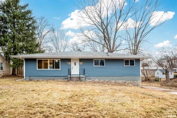 $229,900 | 203 Eaton Avenue, Bartonville, IL 61607