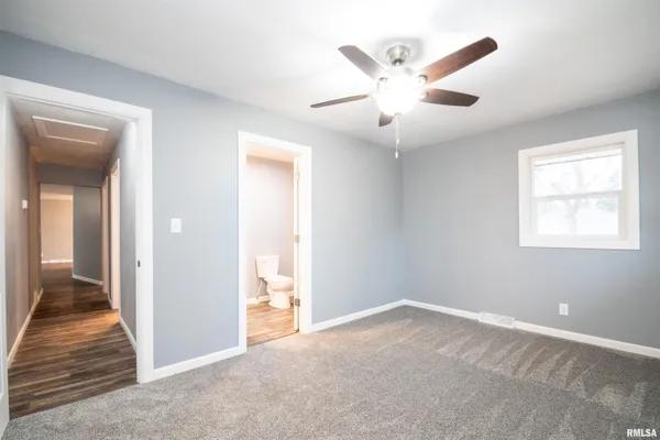 $229,900 | 203 Eaton Avenue, Bartonville, IL 61607