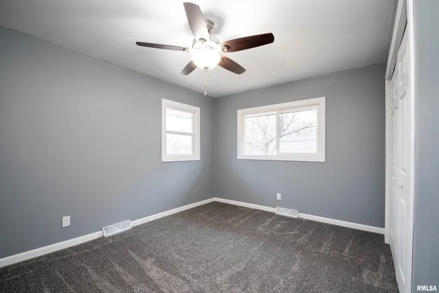 $250,000 | 203 Eaton Avenue, Bartonville, IL 61607