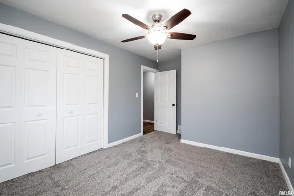 $229,900 | 203 Eaton Avenue, Bartonville, IL 61607