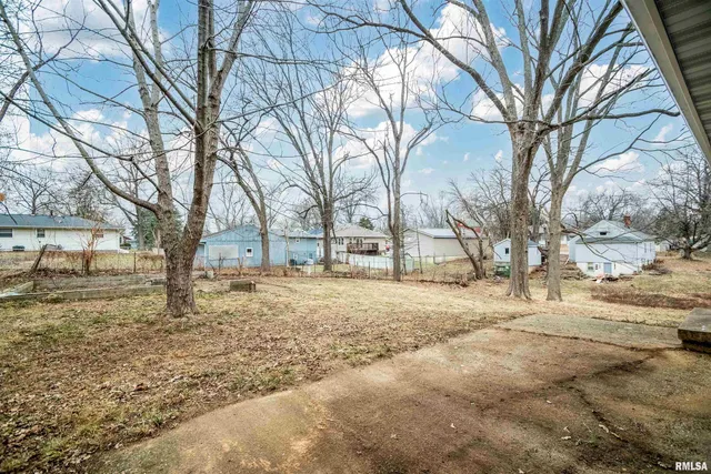 $250,000 | 203 Eaton Avenue, Bartonville, IL 61607