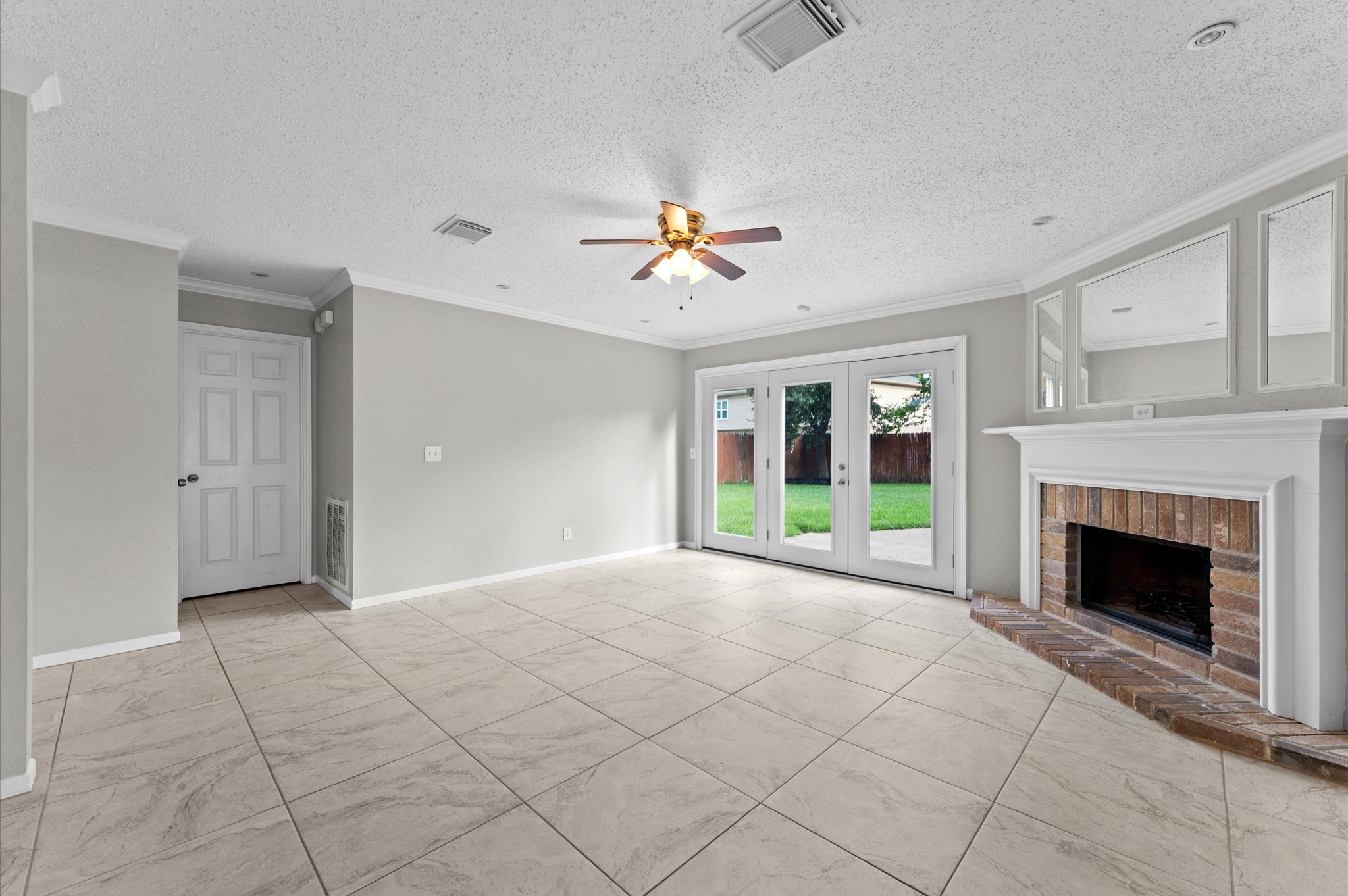 16338 Hickory Point Road Houston, TX 77095 - Photo 6 of 47 Gallery Image 6