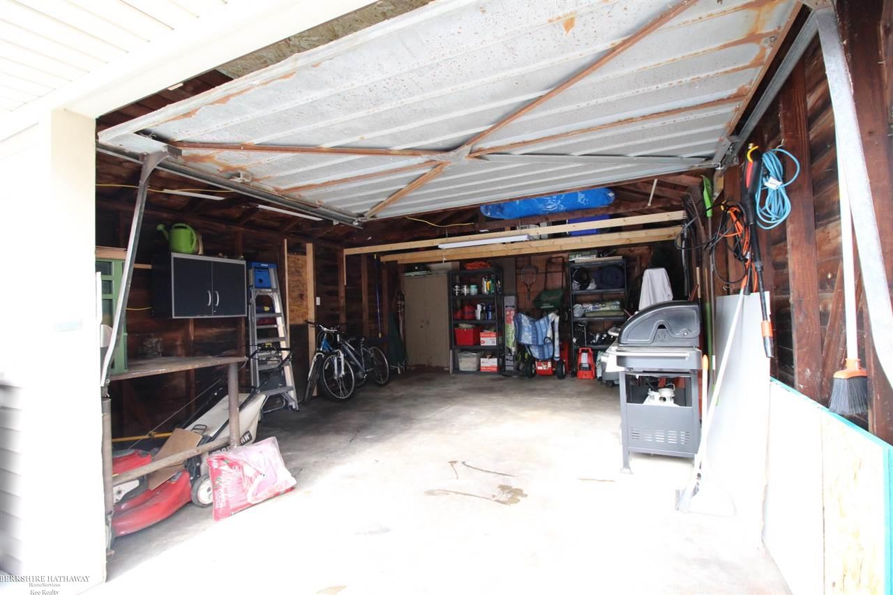 25826 Rosenbusch Boulevard Warren, MI 48089 - Photo 19 of 19 31319097-18.JPG