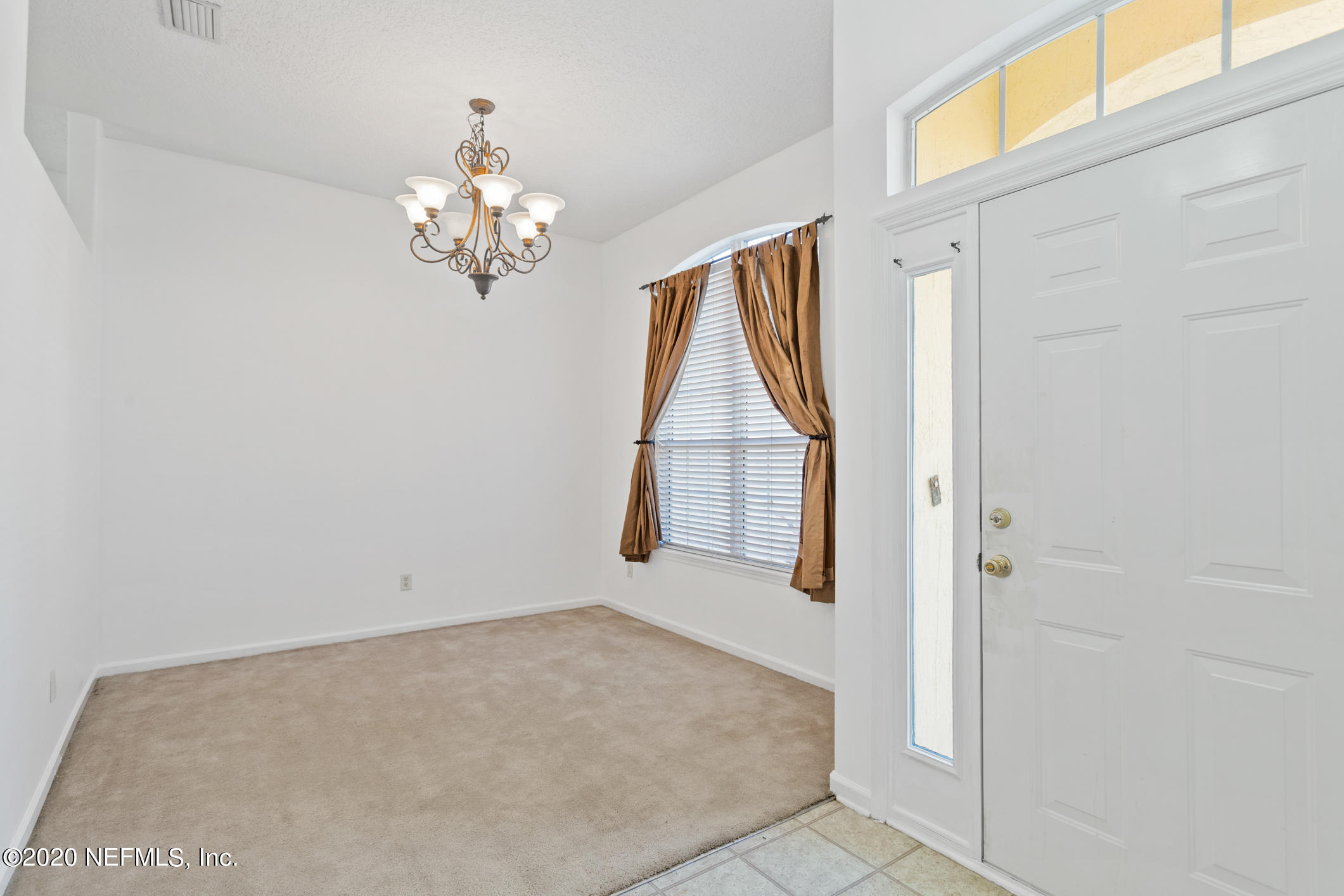 2514 Paris Mill Road Jacksonville, FL 32221 - Photo 5 of 29 a view of kitchen with chandelier