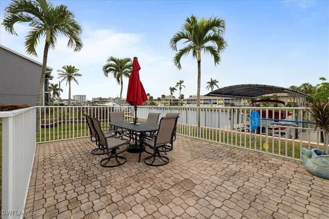 $519,900 | 4610 Southeast 5th Place, Unit 201, Cape Coral, FL 33904