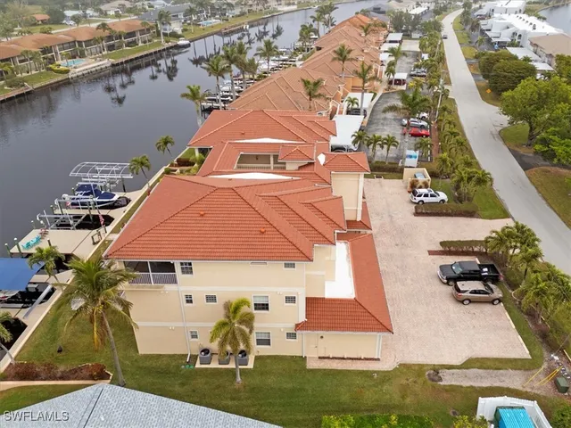 $519,900 | 4610 Southeast 5th Place, Unit 201, Cape Coral, FL 33904