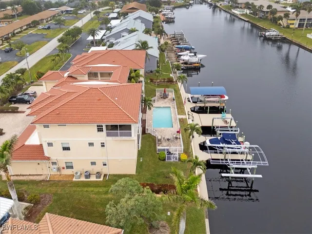 $519,900 | 4610 Southeast 5th Place, Unit 201, Cape Coral, FL 33904
