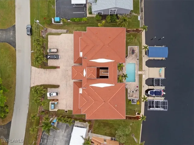 $519,900 | 4610 Southeast 5th Place, Unit 201, Cape Coral, FL 33904