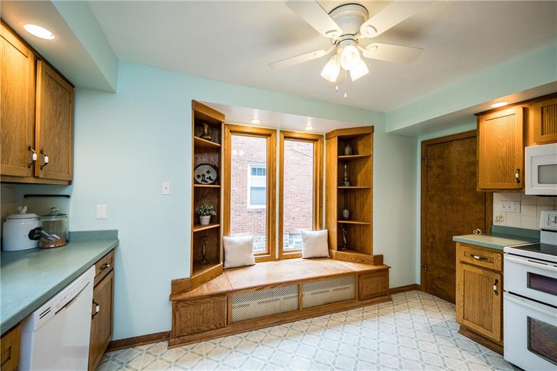 2931 Fernwald Road Pittsburgh, PA 15217 - Photo 8 of 22 The fully equipped kitchen includes a stove with double ovens and dishwasher.