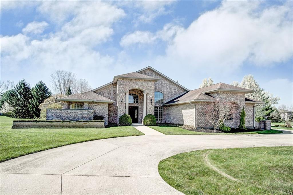 2696 Ballydoyle Drive Springfield, OH 45503 - Photo 2 of 45