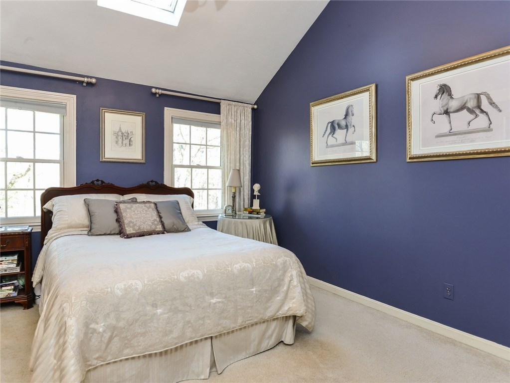 28 Cook Road Cumberland, RI 02864 - Photo 27 of 38