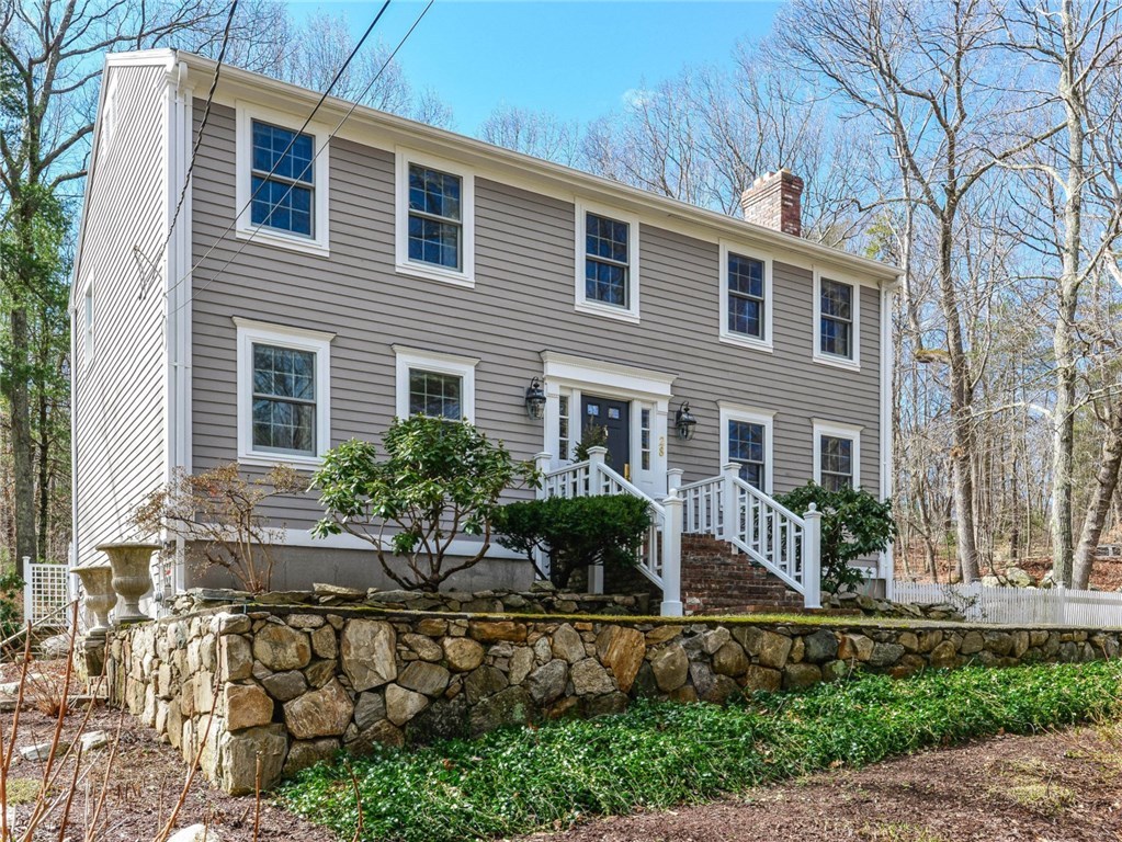 28 Cook Road Cumberland, RI 02864 - Photo 4 of 38