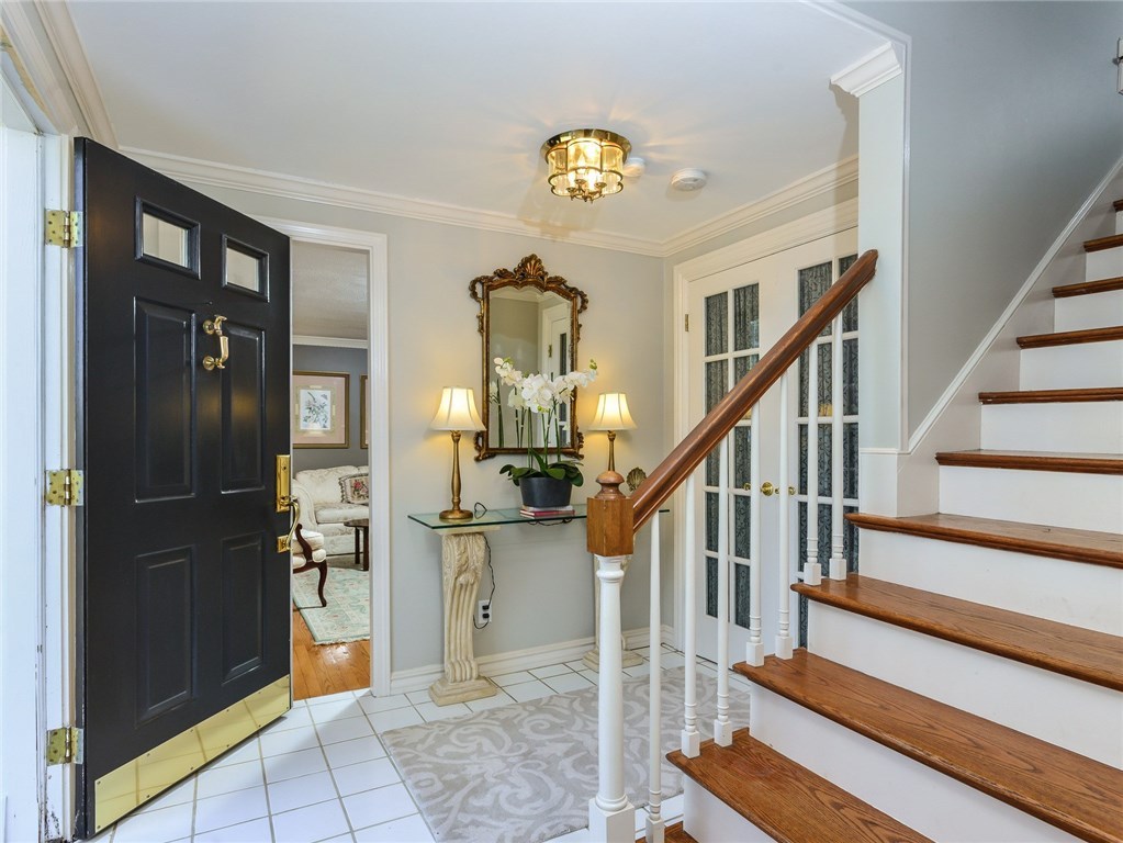 28 Cook Road Cumberland, RI 02864 - Photo 5 of 38