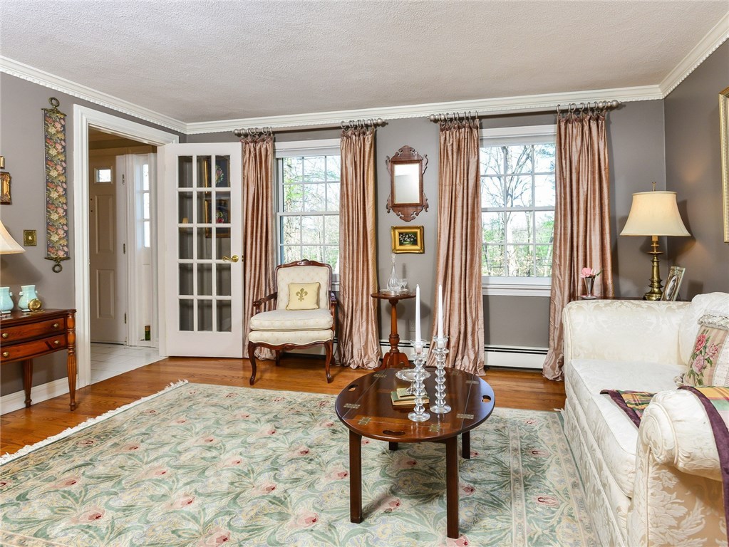 28 Cook Road Cumberland, RI 02864 - Photo 8 of 38