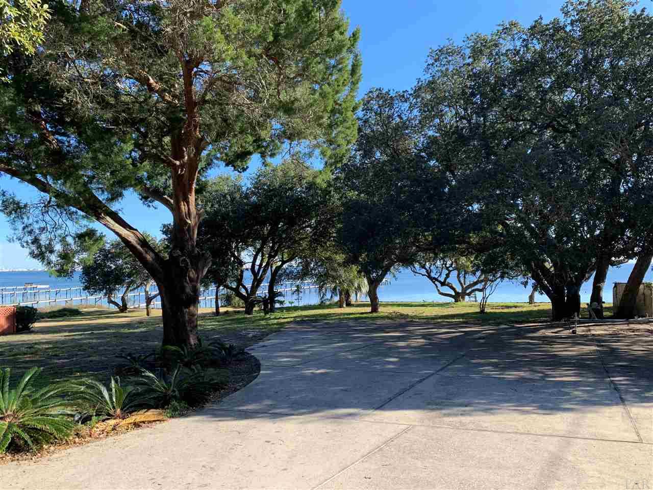 1700 Joybrook Road Navarre, FL 32566 - Photo 1 of 17 Gallery Image 1