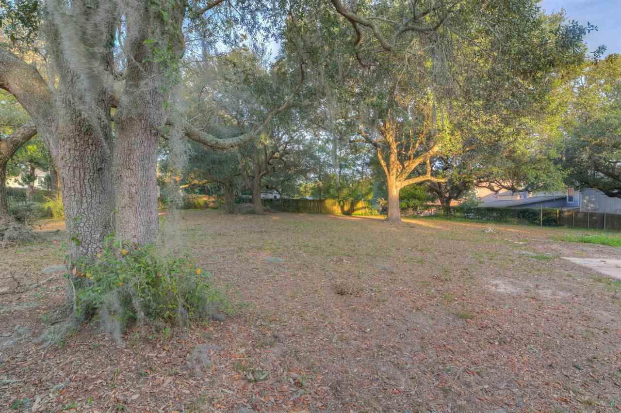 1700 Joybrook Road Navarre, FL 32566 - Photo 8 of 17 Gallery Image 8