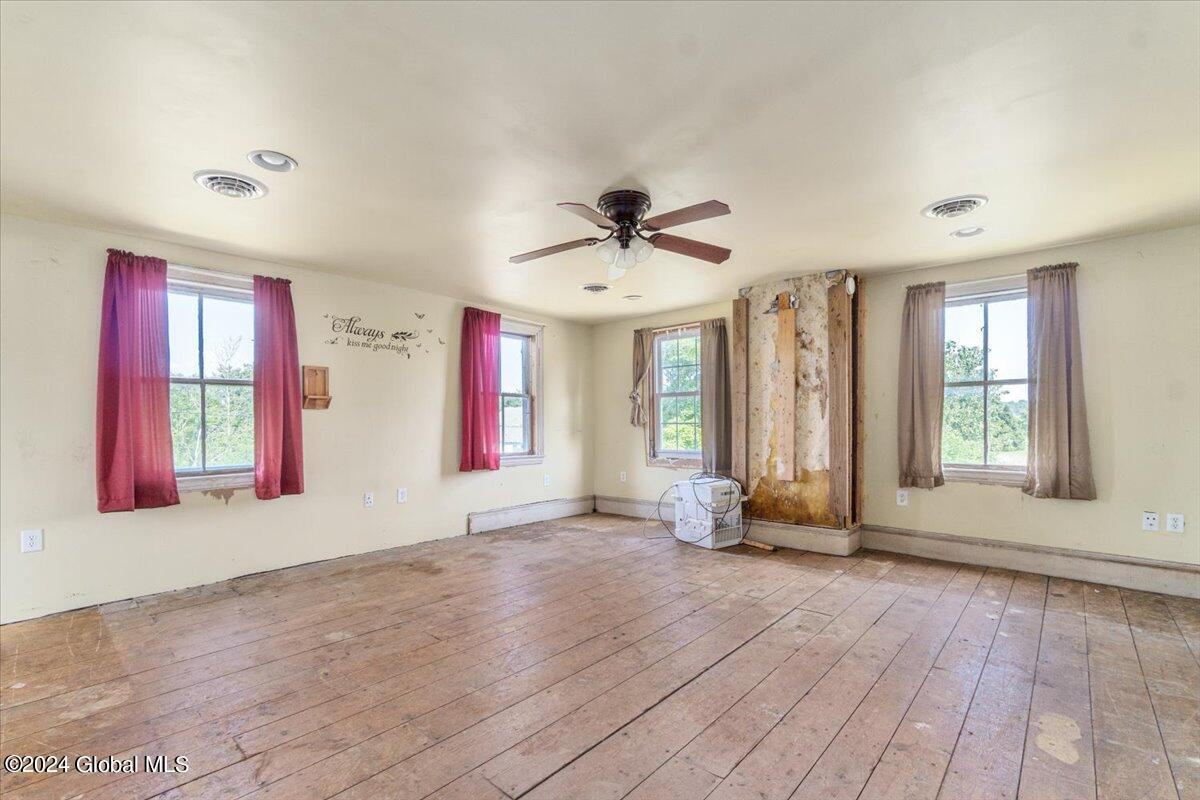 44 Blizzard Road Stillwater, NY 12170 - Photo 14 of 49 51-DSC05542
