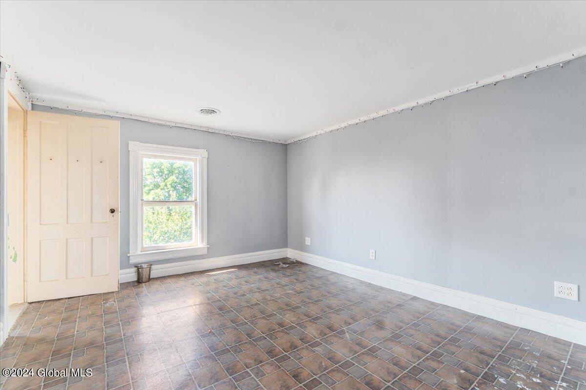 44 Blizzard Road Stillwater, NY 12170 - Photo 21 of 49 56-DSC05552