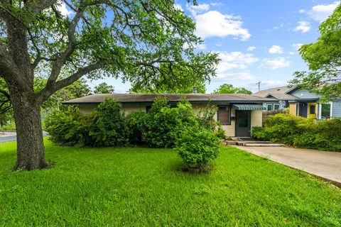 $799,000 | 2506 Rae Dell Avenue, Austin, TX 78704