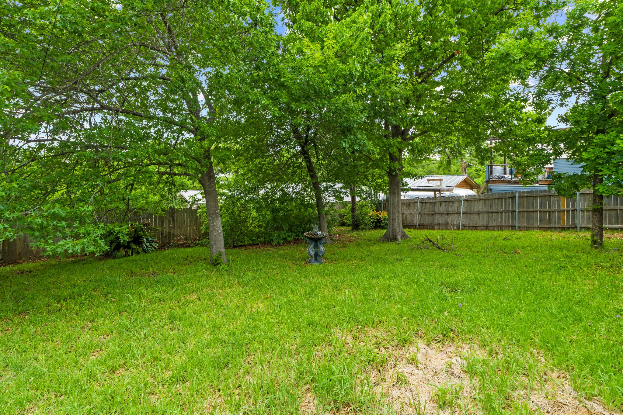 2506 Rae Dell Avenue Austin, TX 78704 - Photo 20 of 26