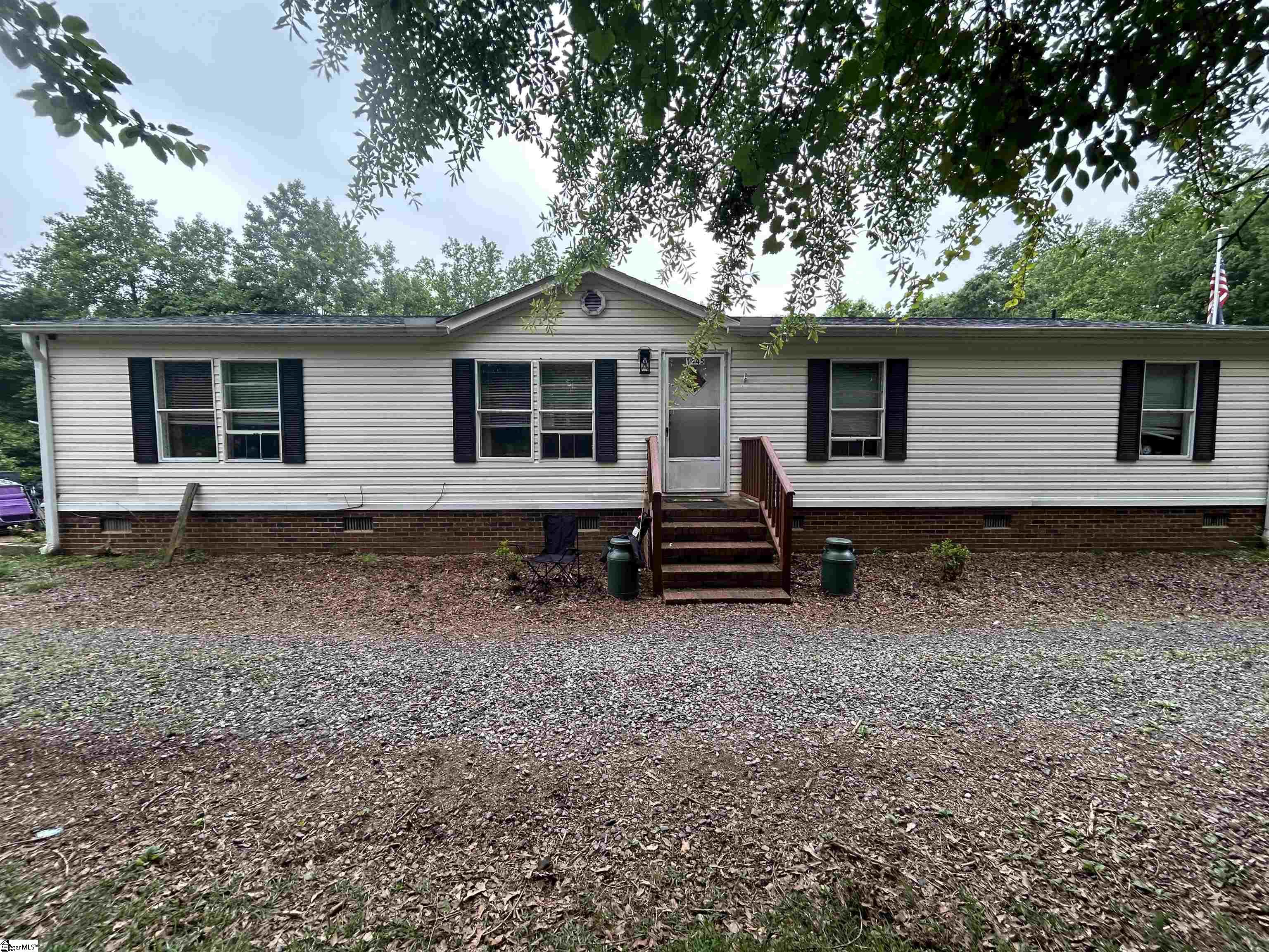 1445 Leadmine Road Gaffney, SC 29340 - Photo 1 of 19 Gallery Image 1