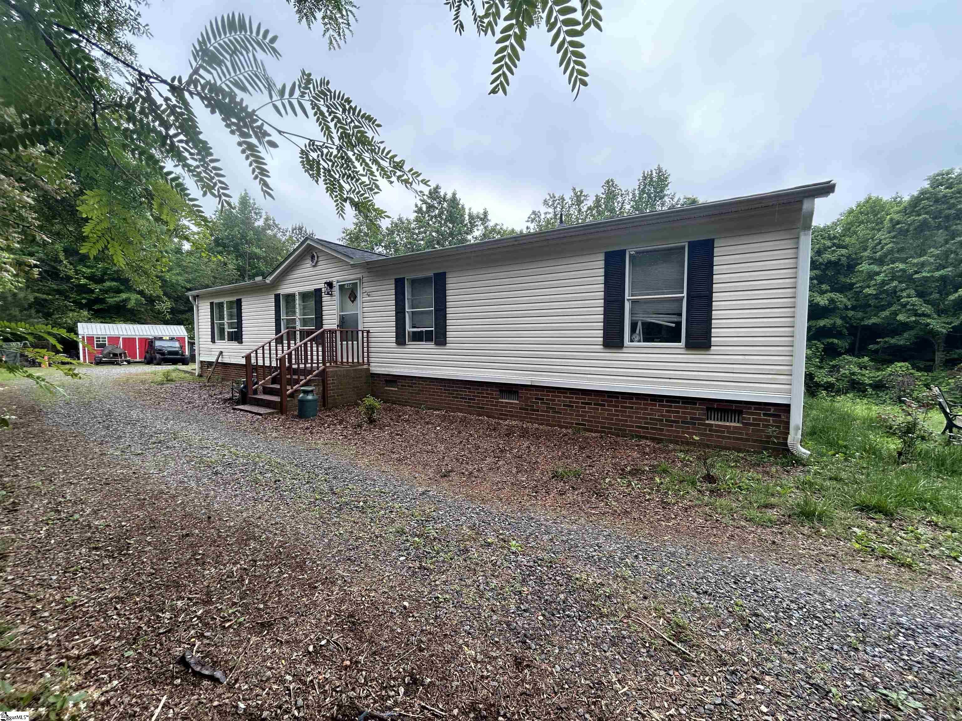 1445 Leadmine Road Gaffney, SC 29340 - Photo 3 of 19 Gallery Image 3