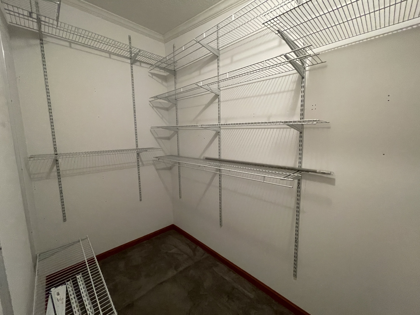 67 Crocus Lane Matteson, IL 60443 - Photo 20 of 30 a view of a small room