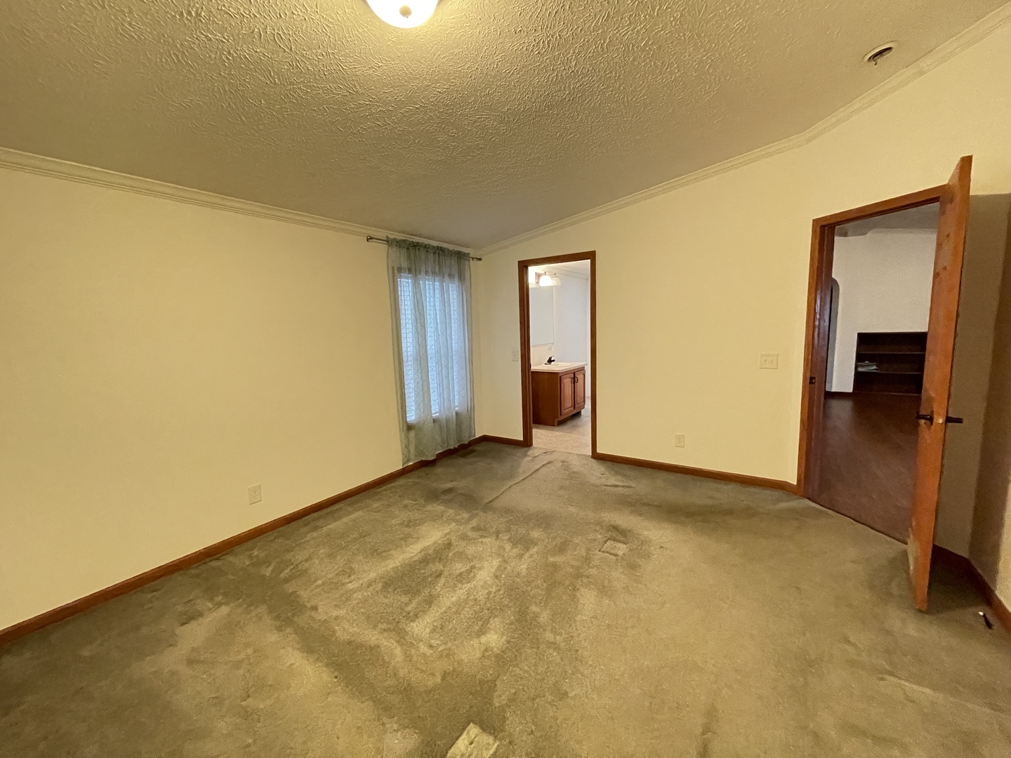 67 Crocus Lane Matteson, IL 60443 - Photo 21 of 30 a view of an empty room